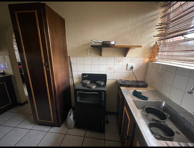 2 BEDROOM APARTMENT FOR SALE IN ALBERTON NORTH